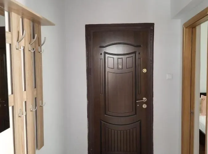 1-bedroom Flat, Near The Town Centre. Saranda